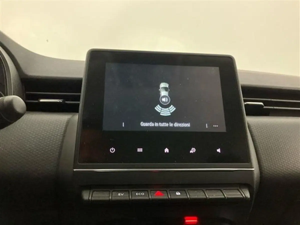 Renault Clio usata a Como (14)