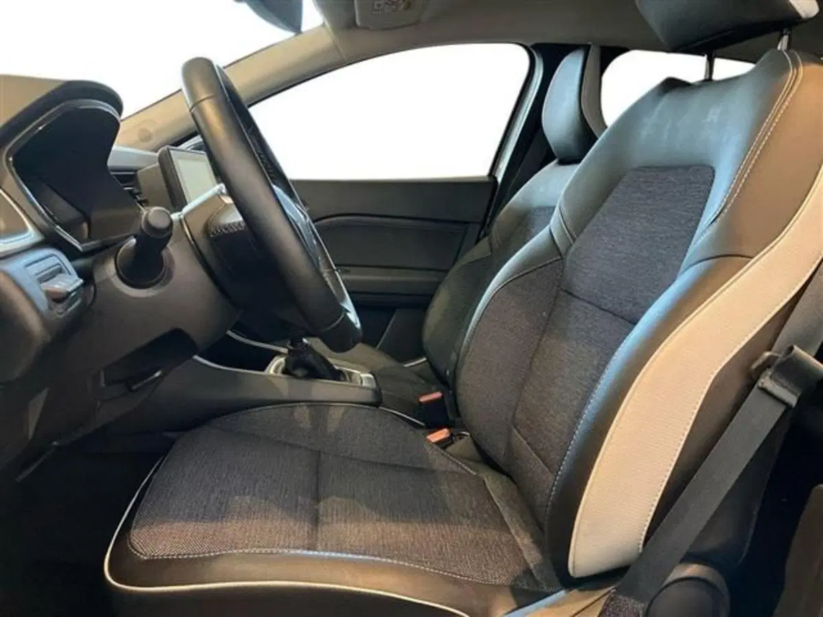 Renault Captur usata a Como (10)