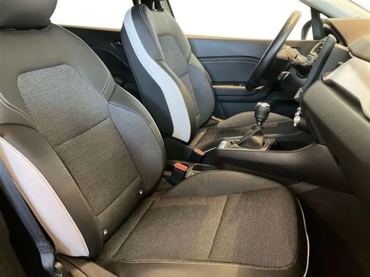 Renault Captur usata a Como (12)