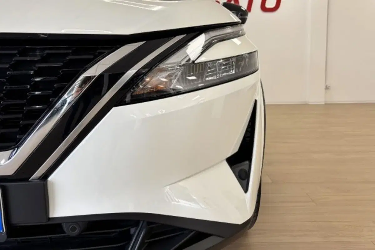 Nissan Qashqai usata a Latina (11)