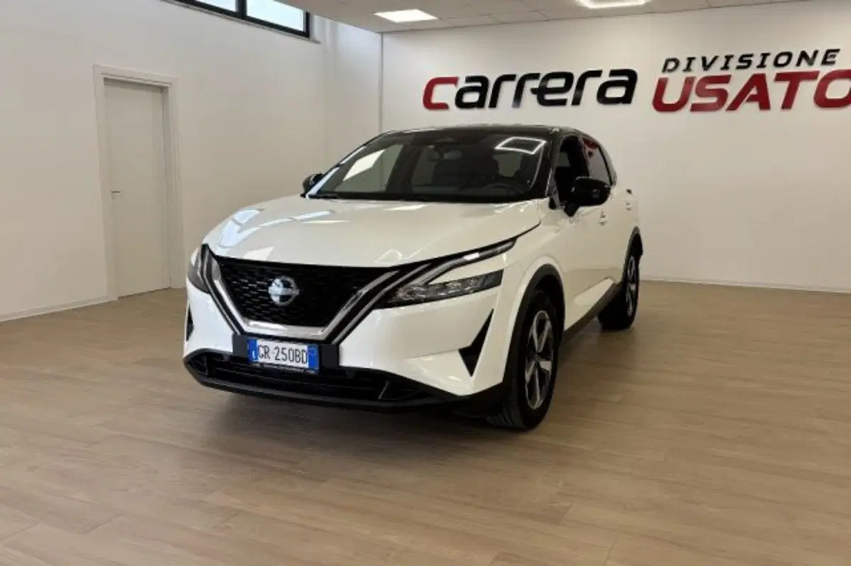 Nissan Qashqai usata a Latina (3)