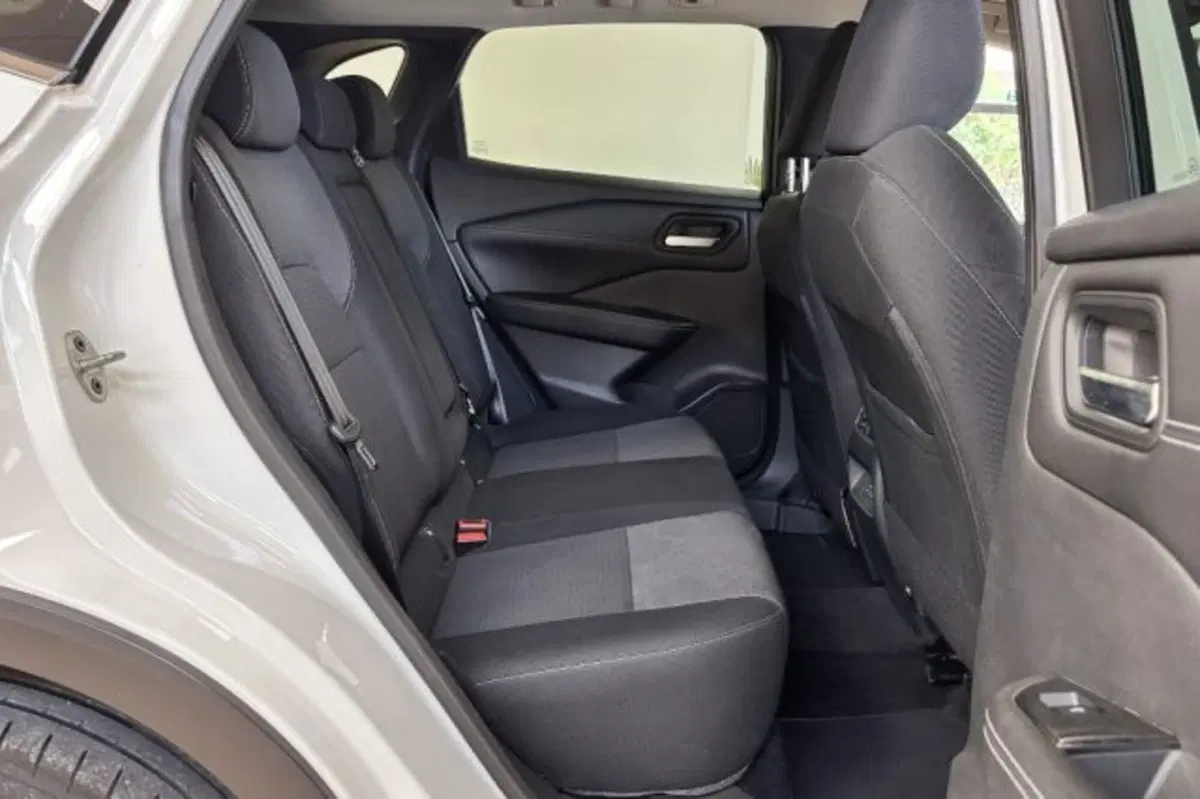 Nissan Qashqai usata a Latina (10)