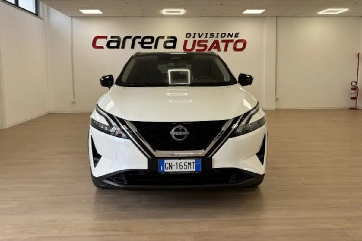Nissan Qashqai usata a Latina (2)