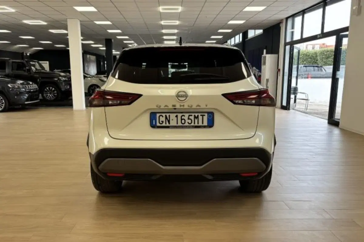 Nissan Qashqai usata a Latina (6)
