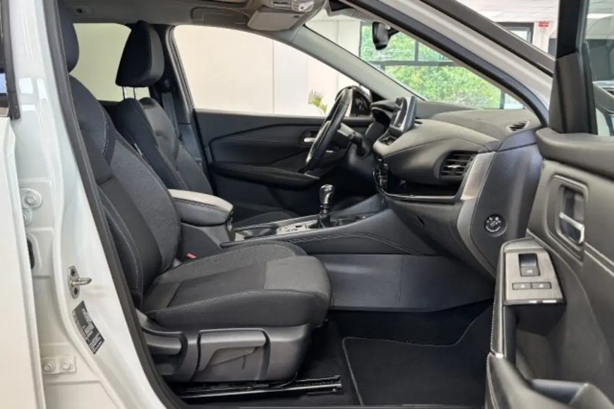 Nissan Qashqai usata a Latina (8)