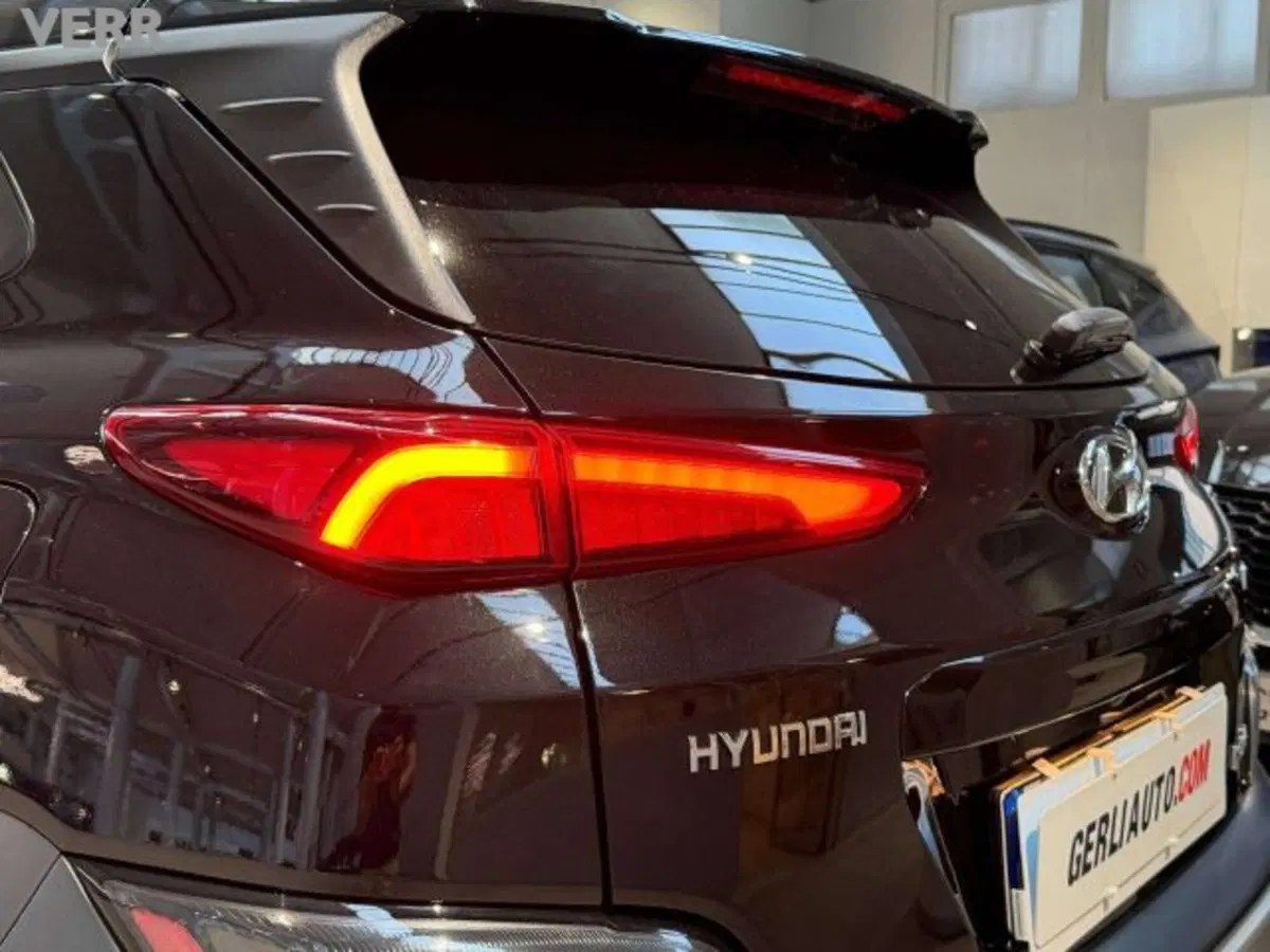 Hyundai Kona usata a Milano (5)