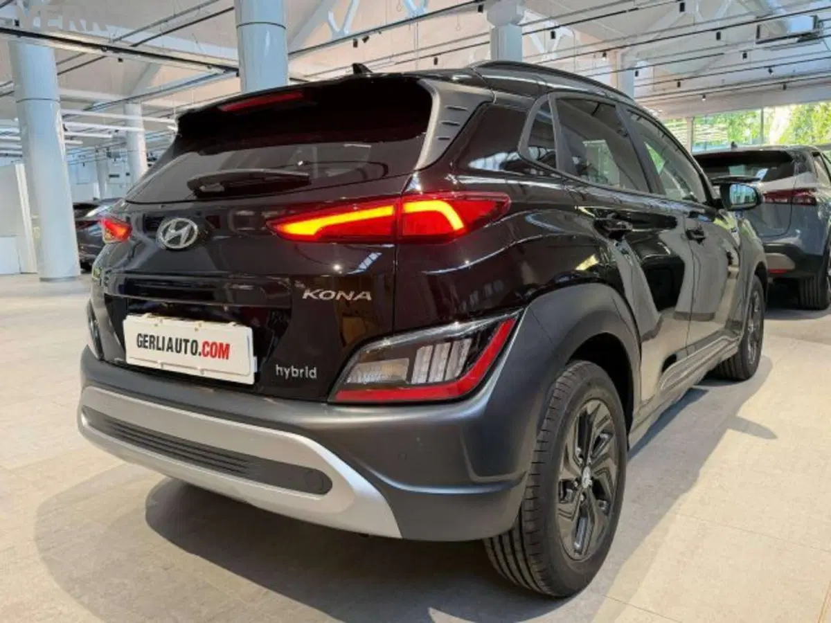 Hyundai Kona usata a Milano (6)