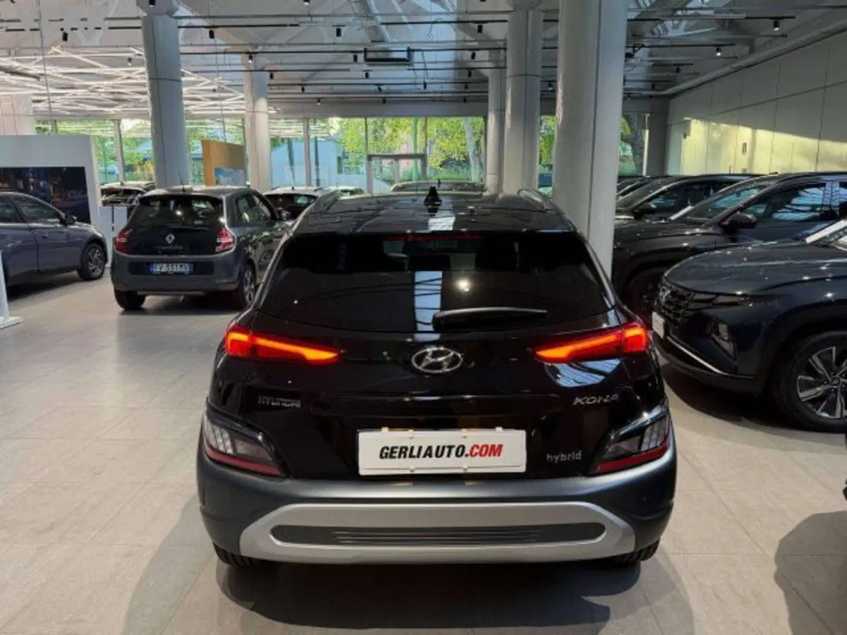 Hyundai Kona usata a Milano (7)