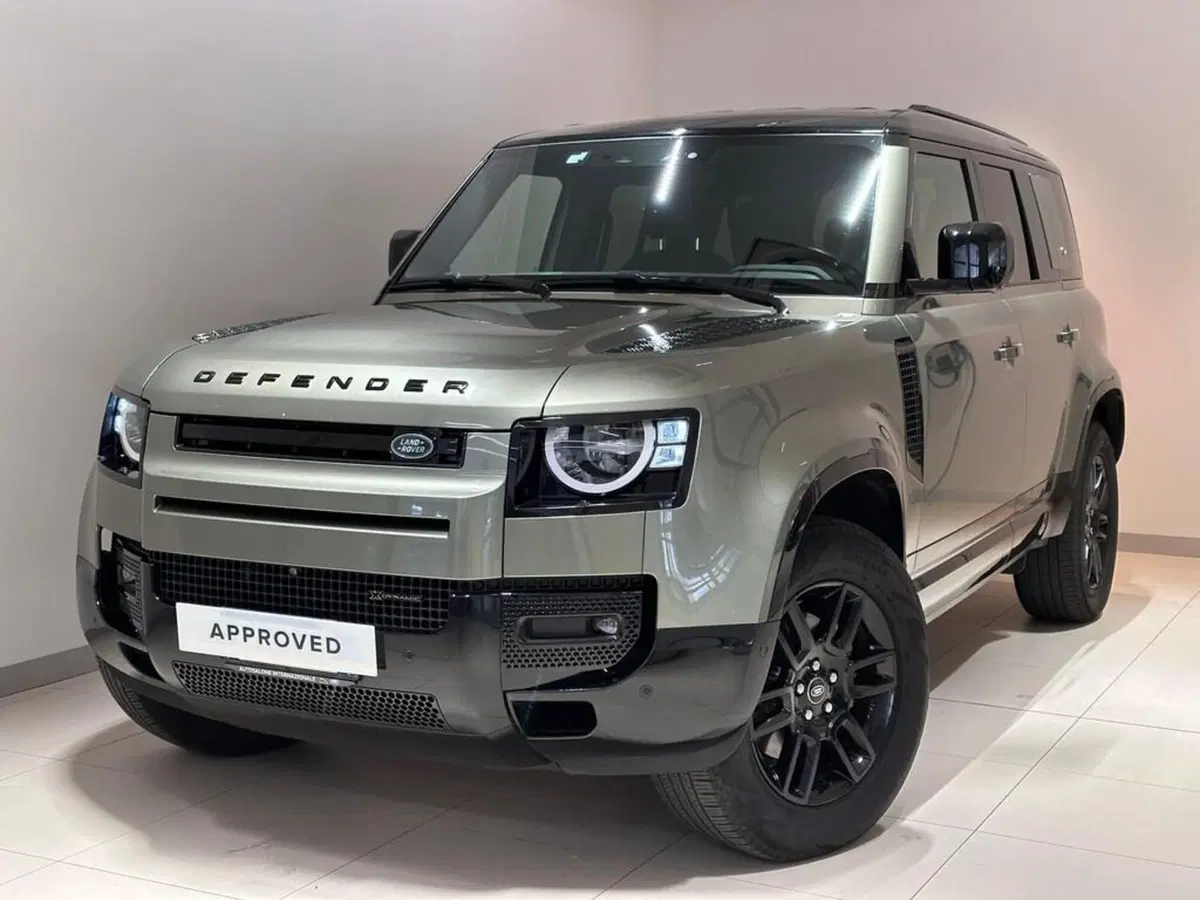 Land Rover Defender usata a Varese