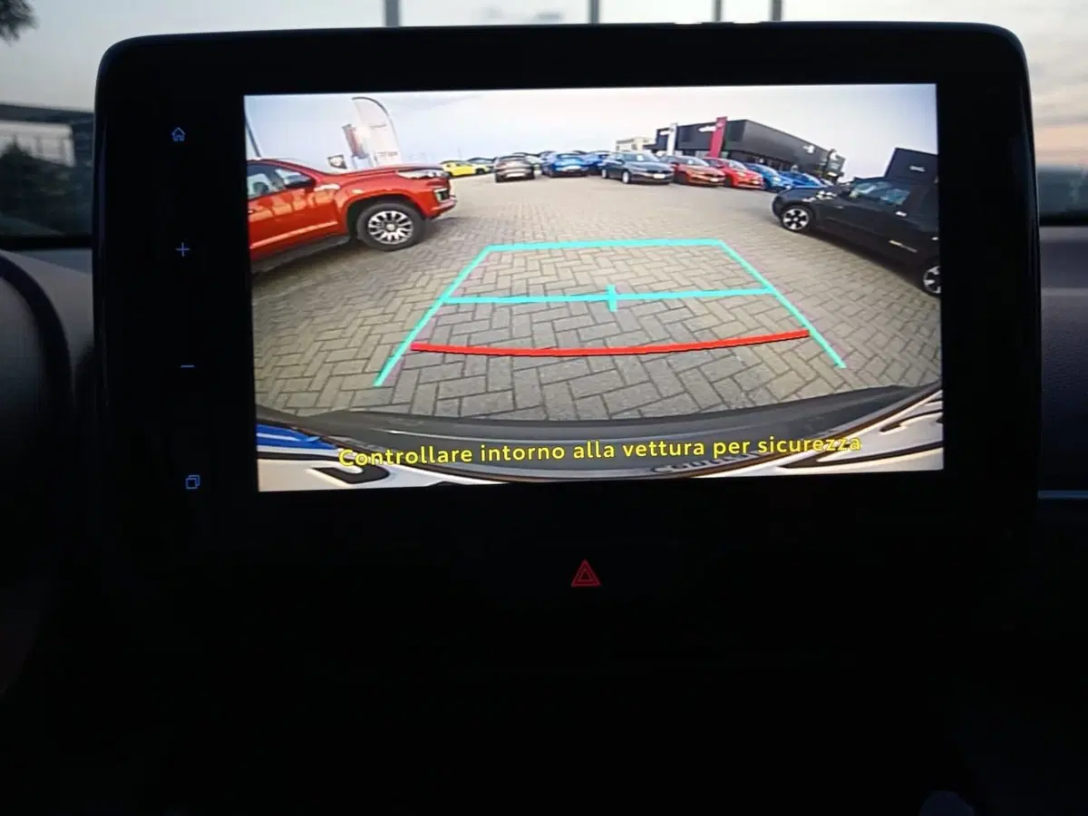 Toyota Yaris Cross usata a Alessandria (14)