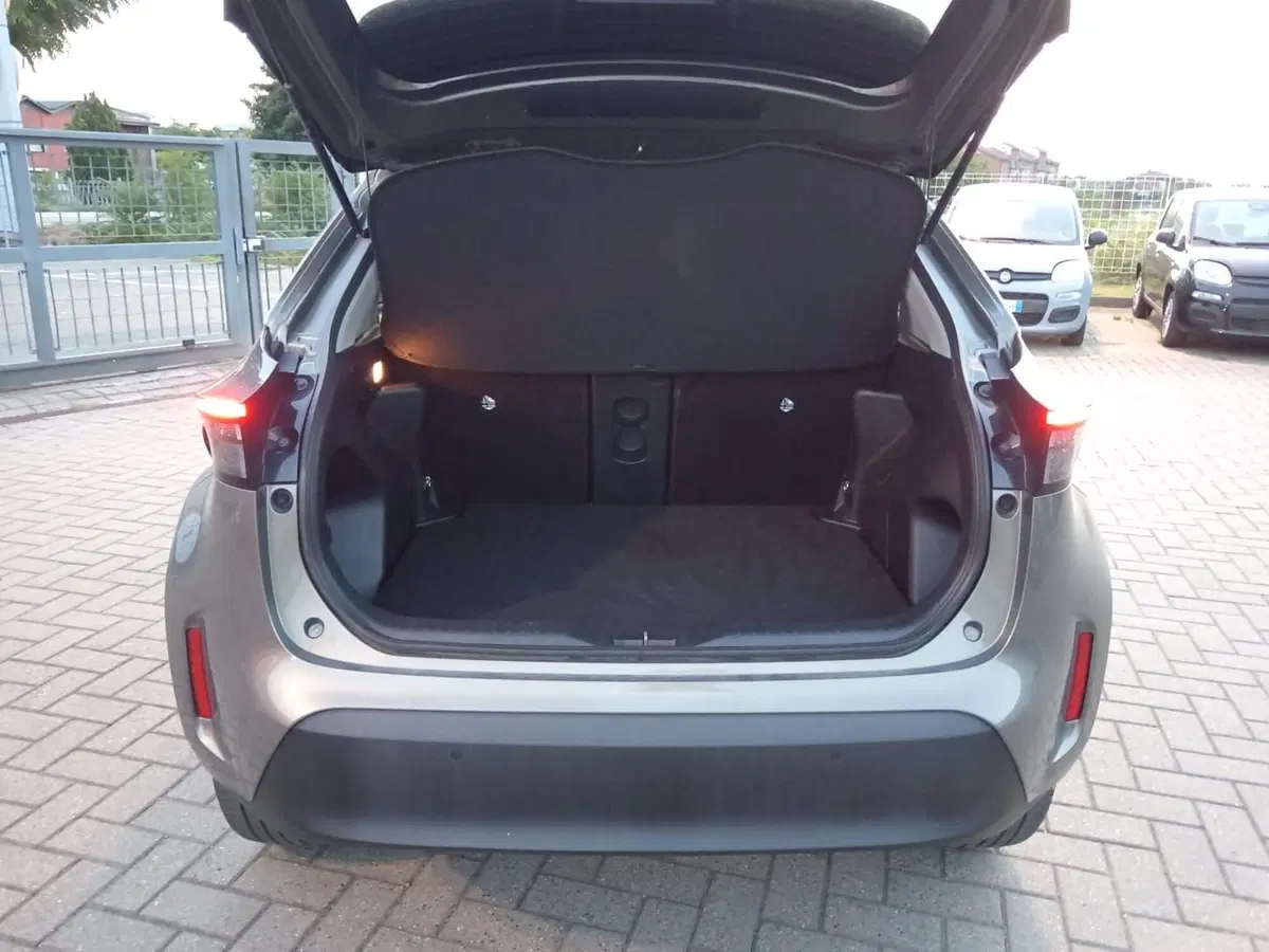 Toyota Yaris Cross usata a Alessandria (6)