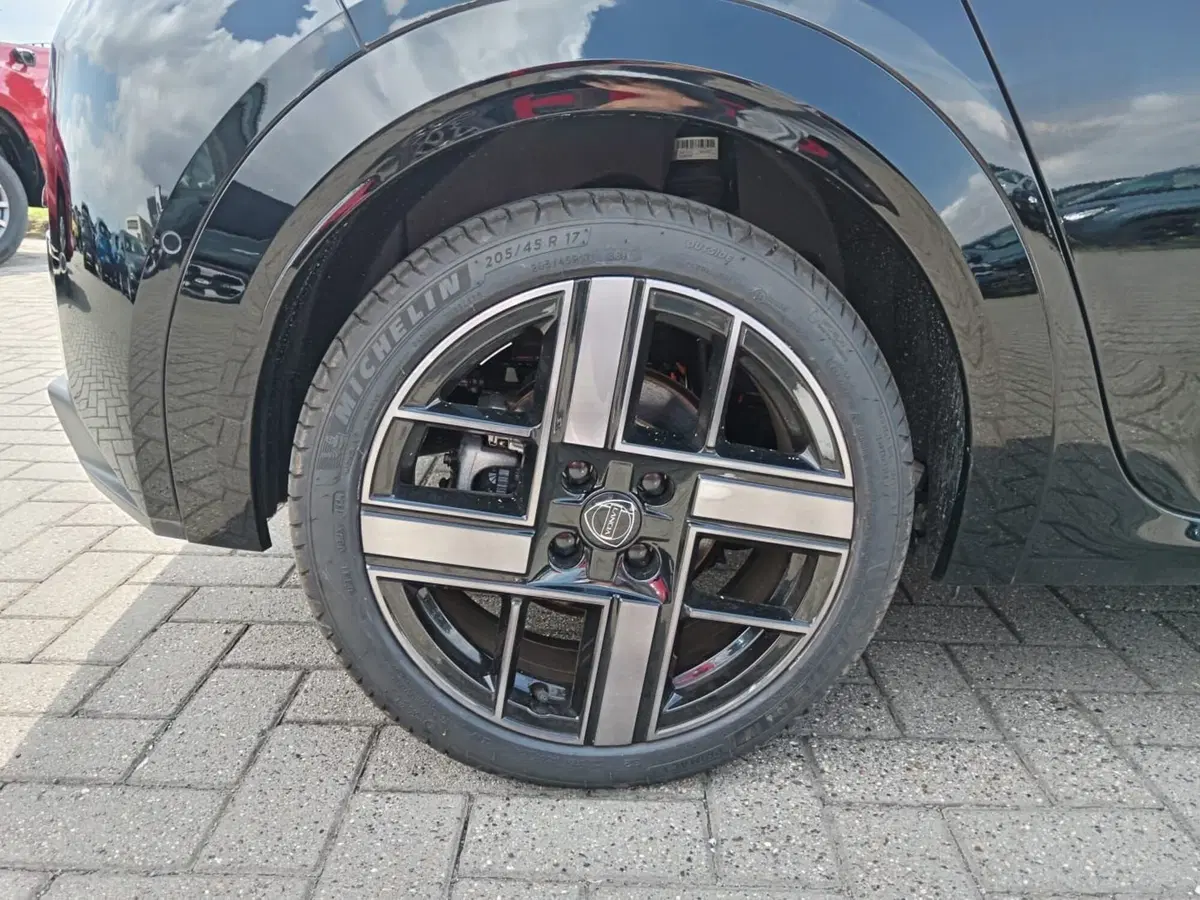 Lancia Ypsilon nuova a Alessandria (10)