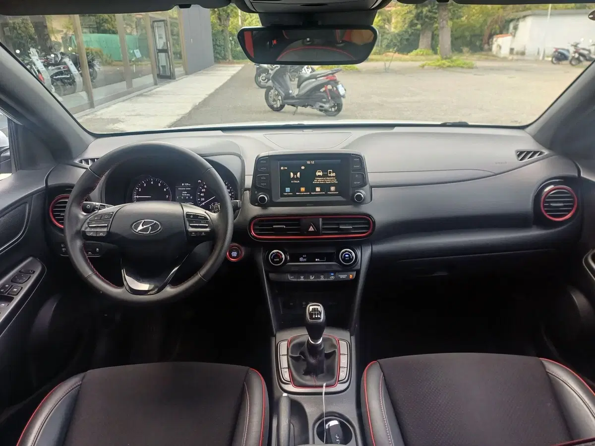 Hyundai Kona usata a Alessandria (10)