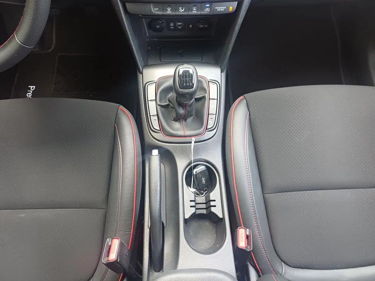 Hyundai Kona usata a Alessandria (14)
