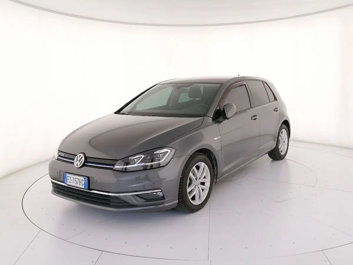 Volkswagen Golf usata a Roma