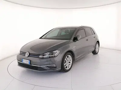 Volkswagen Golf 1.5 TGI DSG 5p. Executive BlueMotion Technology del 2019 usata a Roma