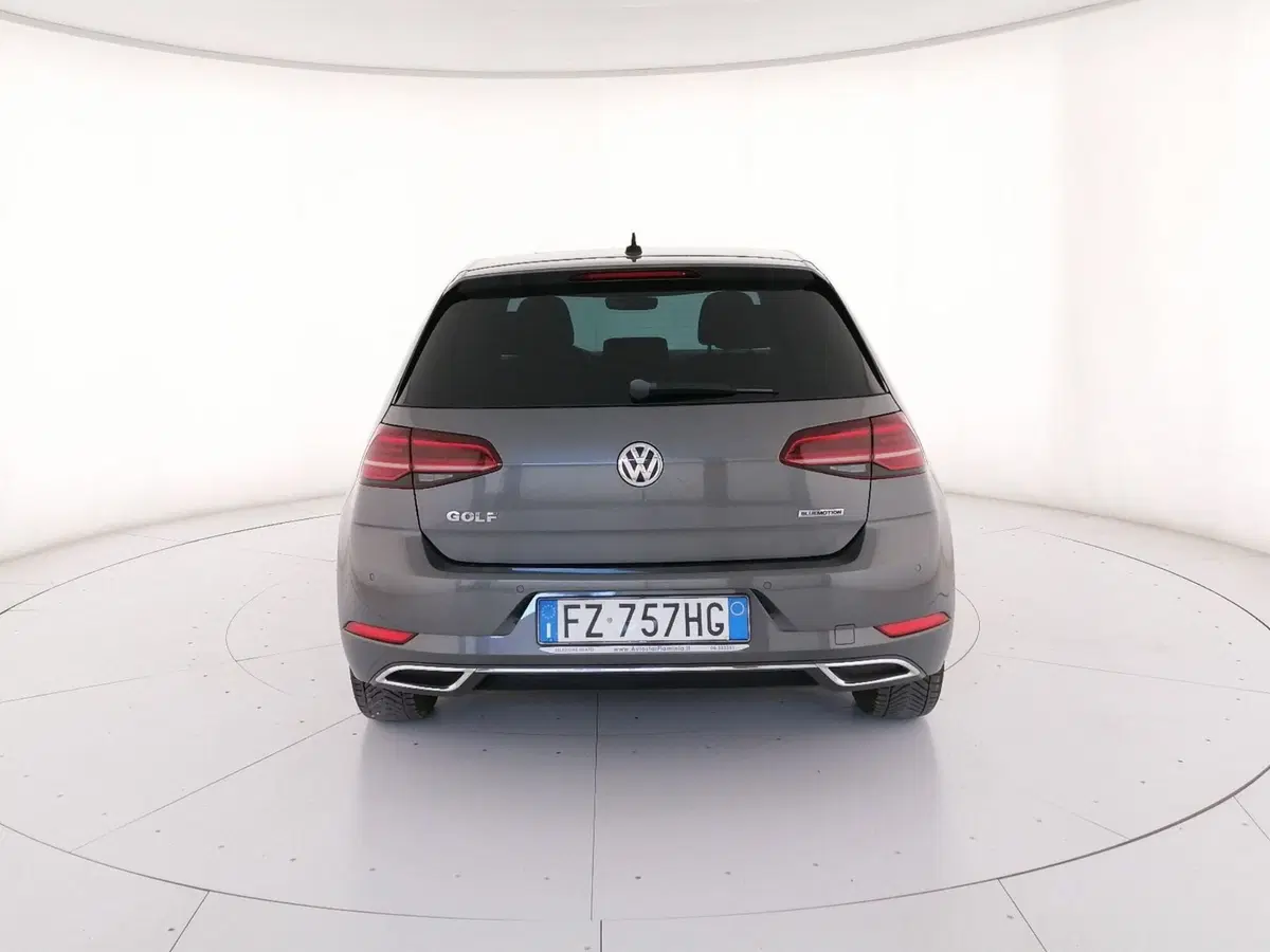 Volkswagen Golf usata a Roma (4)