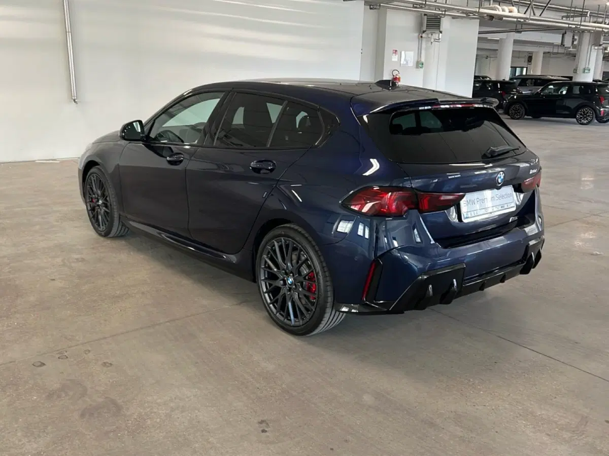 BMW Serie 1 nuova a Torino (3)