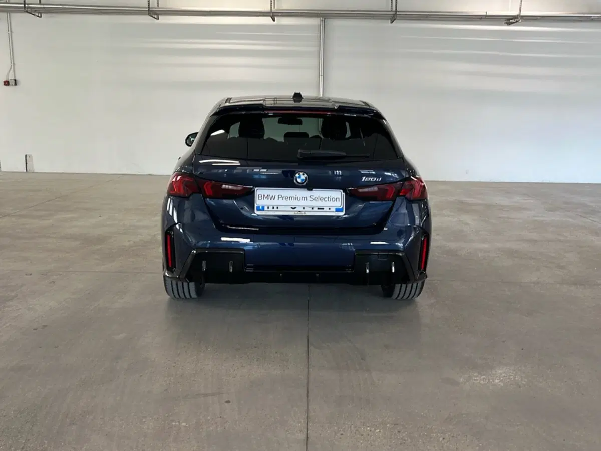 BMW Serie 1 nuova a Torino (4)