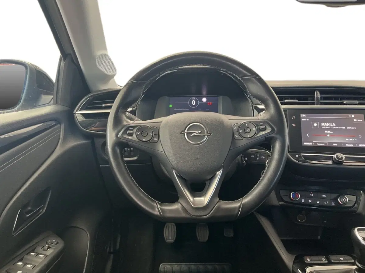 Opel Corsa usata a Torino (12)
