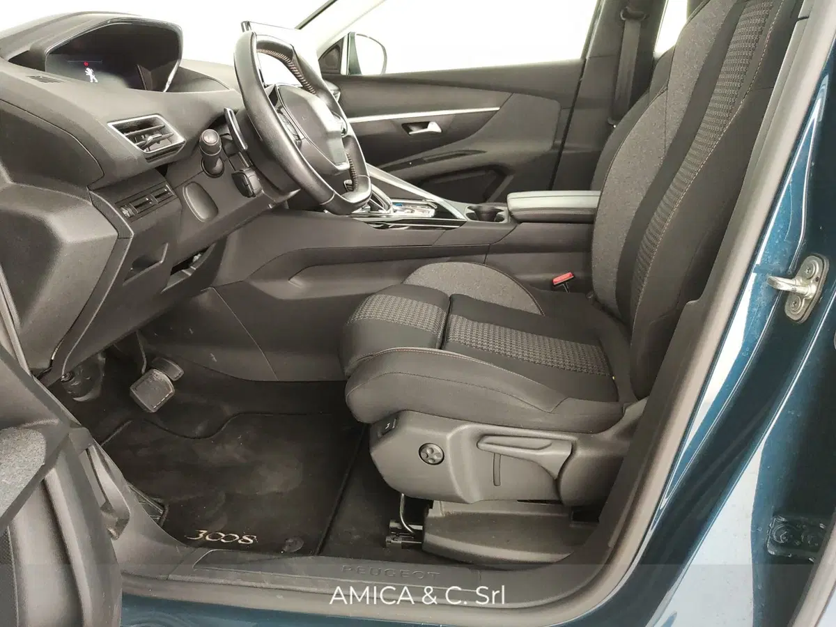Peugeot 3008 usata a Caserta (14)