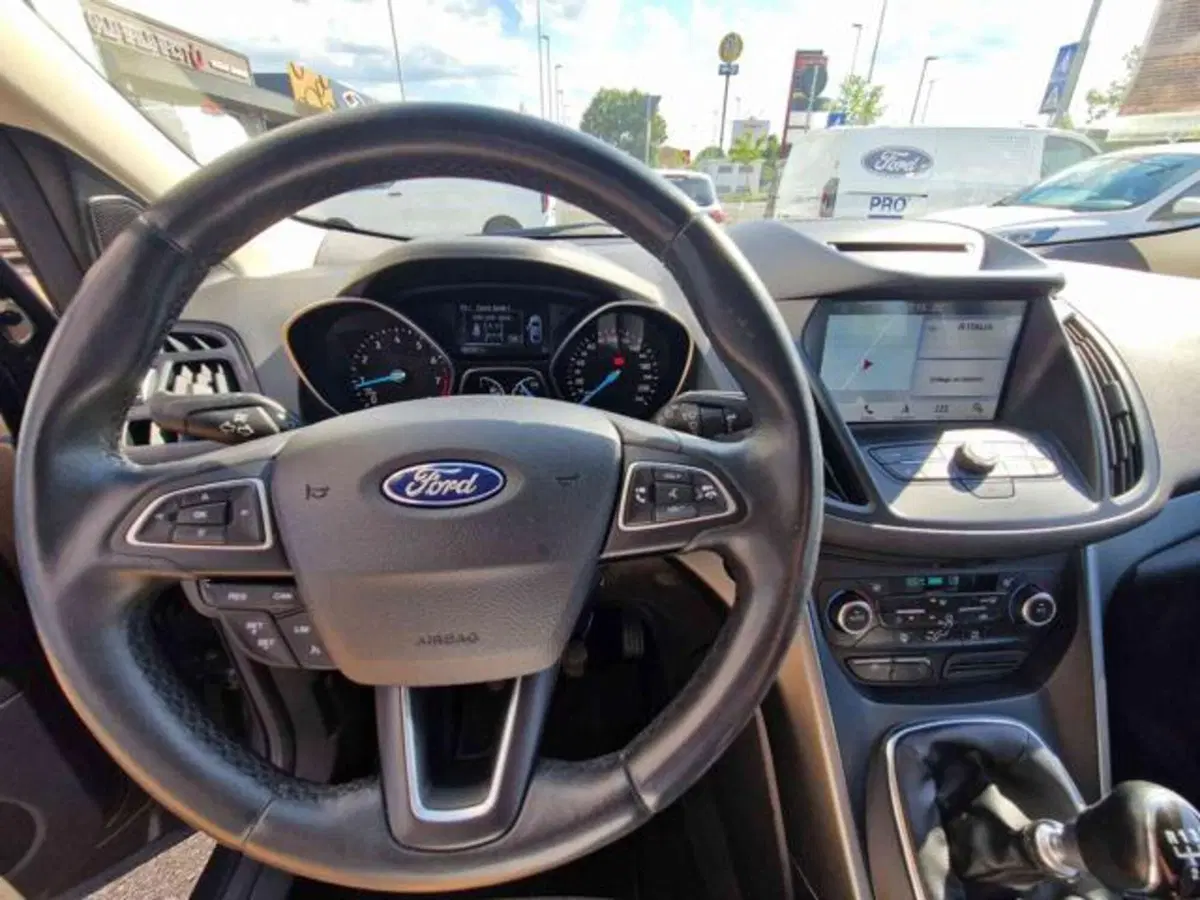 Ford Kuga usata a Bologna (9)