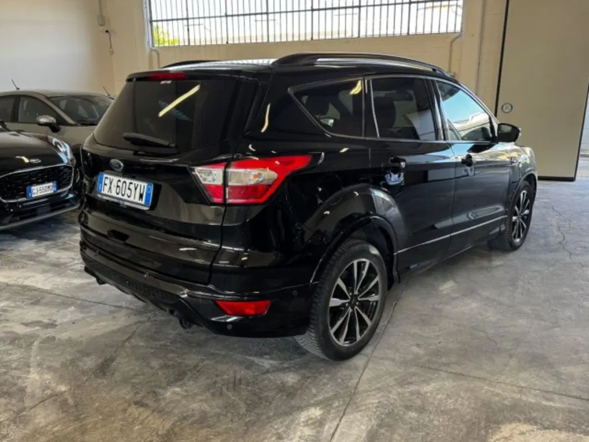 Ford Kuga usata a Bologna (5)