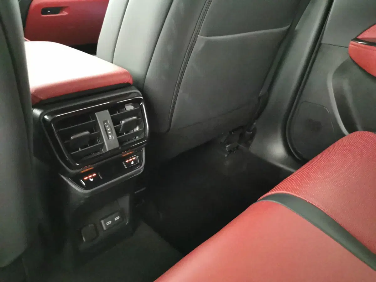 Lexus NX usata a Chieti (20)