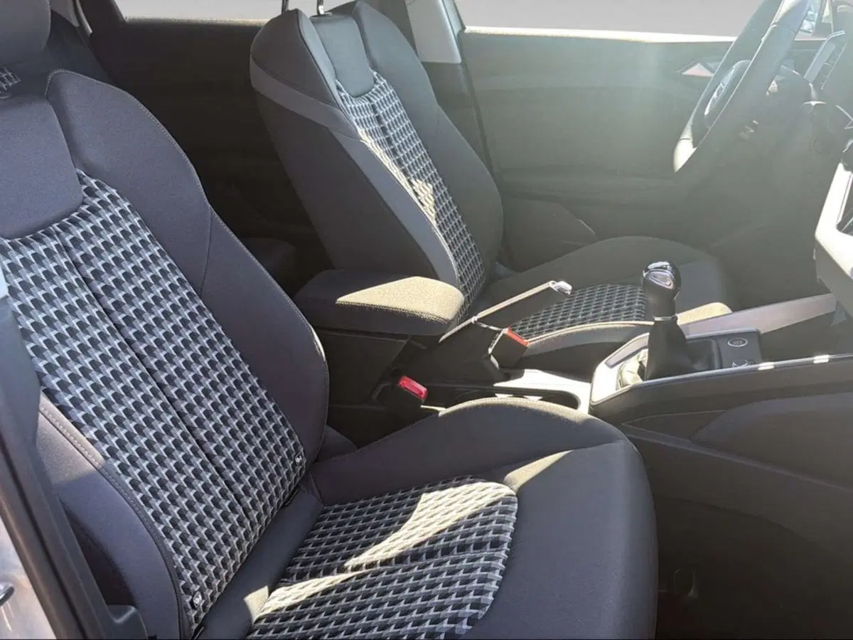 Audi A1 Sportback usata a Livorno (12)