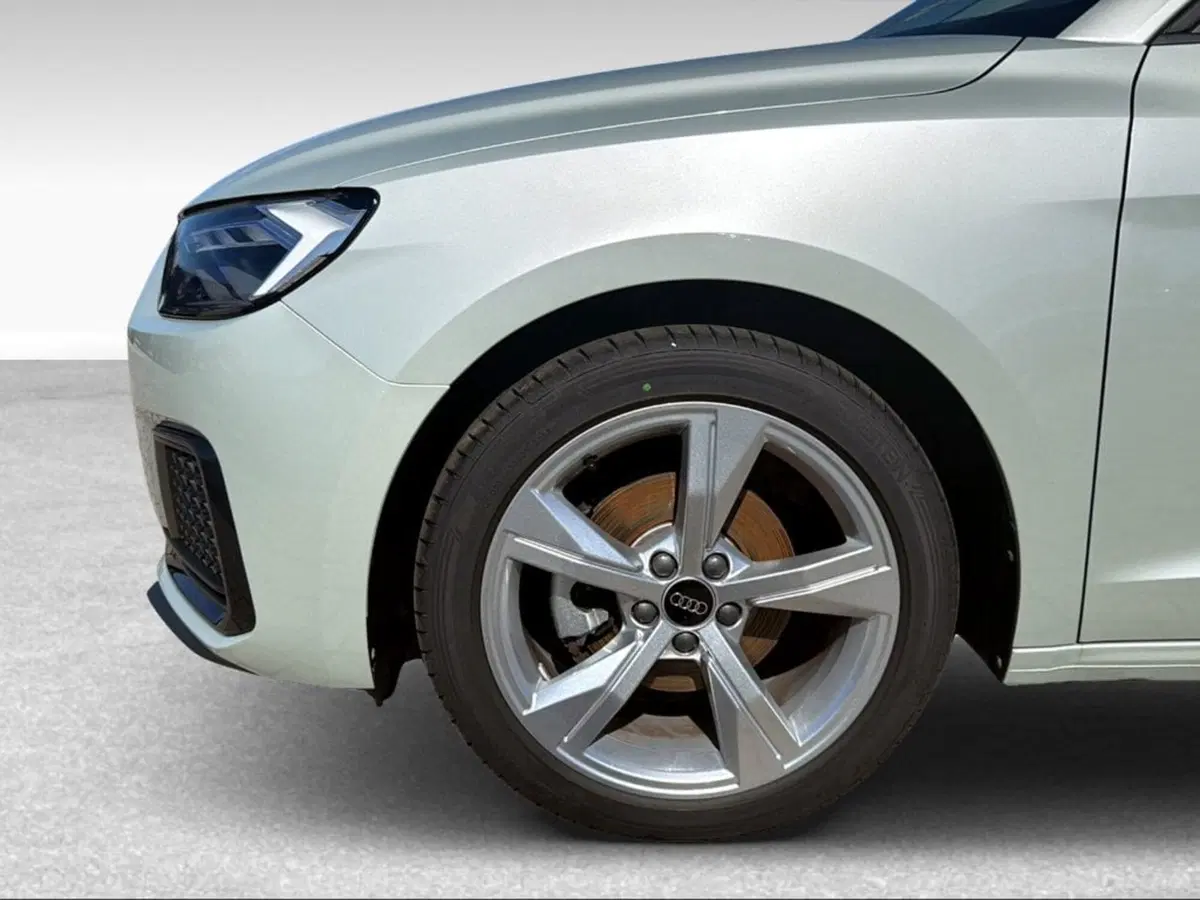 Audi A1 Sportback usata a Livorno (15)