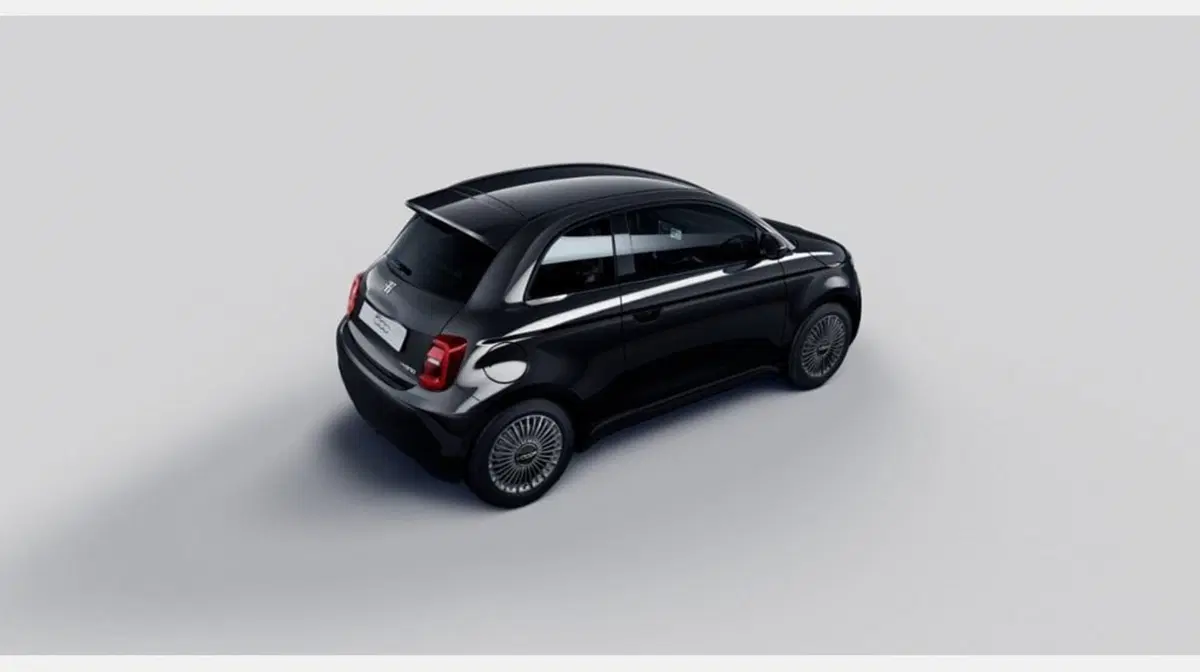 Fiat 500 nuova a Firenze (3)