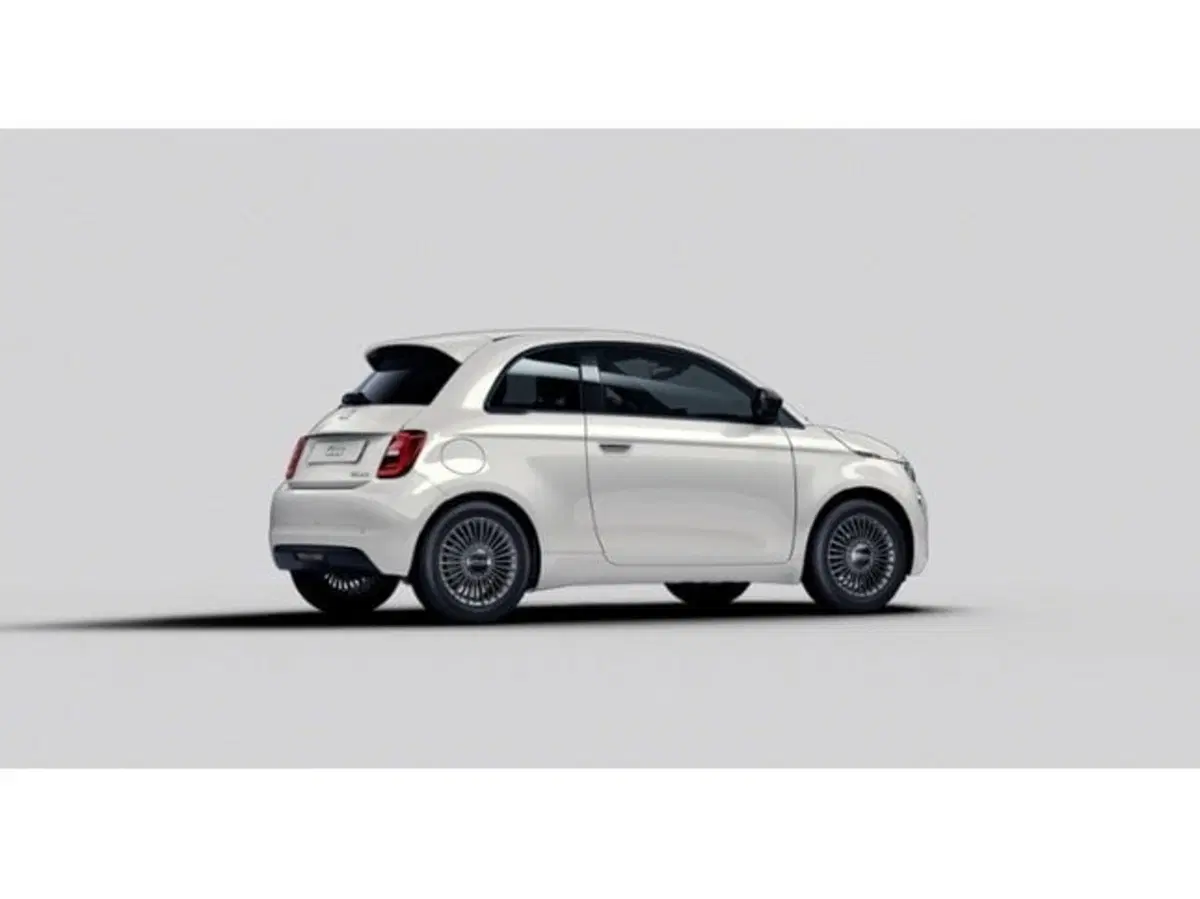 Fiat 500 nuova a Firenze (2)