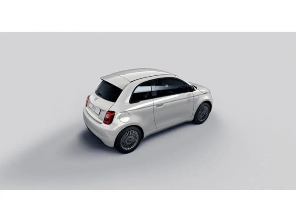 Fiat 500 nuova a Firenze (3)