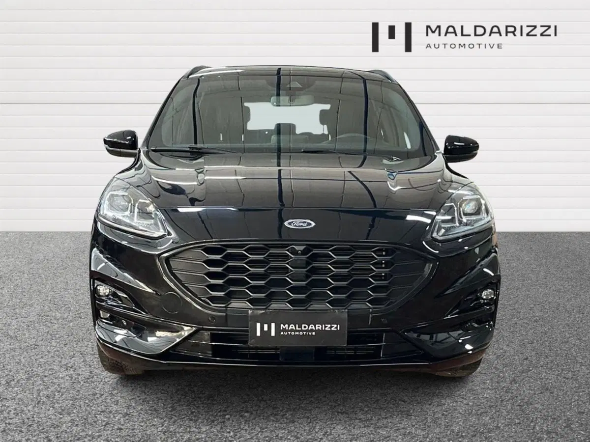 Ford Kuga usata a Bari (2)