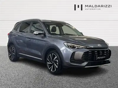 Mg ZS 1.5 hybrid+ Luxury auto del 2025 usata a Bari