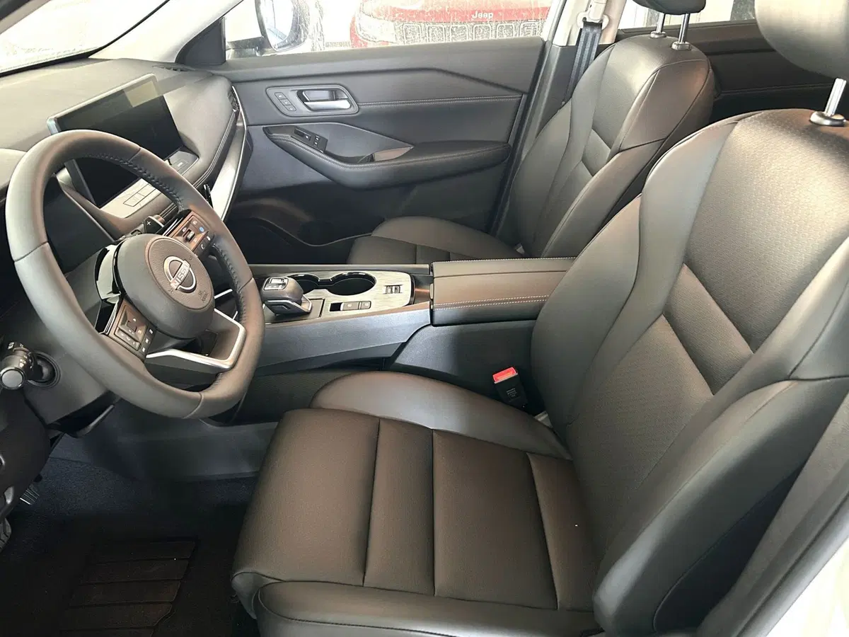 Nissan X-Trail nuova a Ferrara (8)