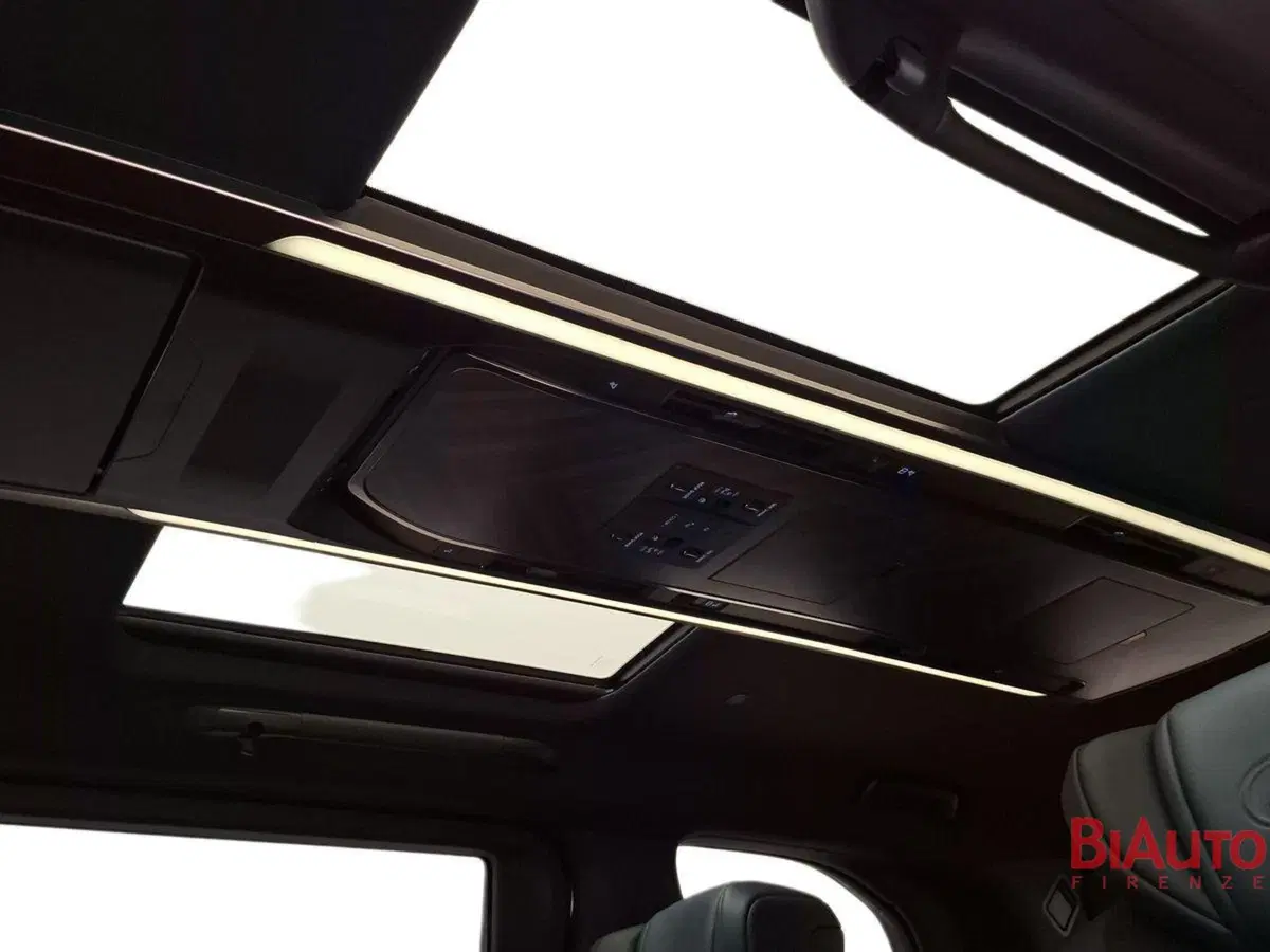 Lexus LM nuova a Firenze (20)