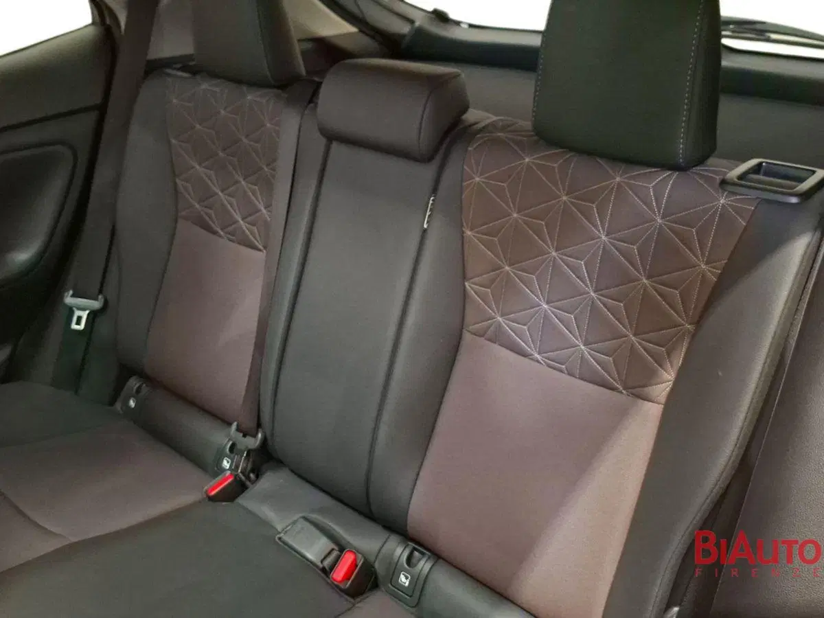 Toyota Yaris Cross usata a Firenze (11)