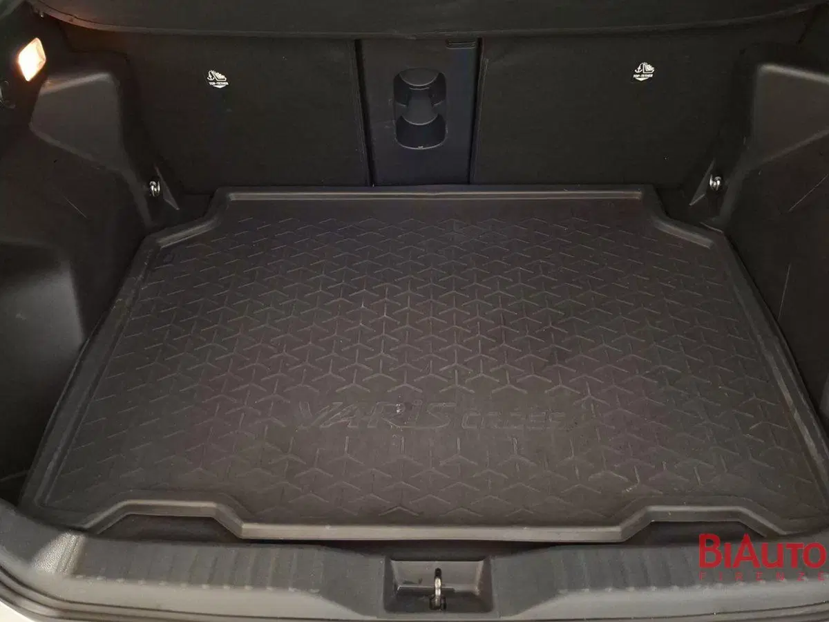 Toyota Yaris Cross usata a Firenze (6)