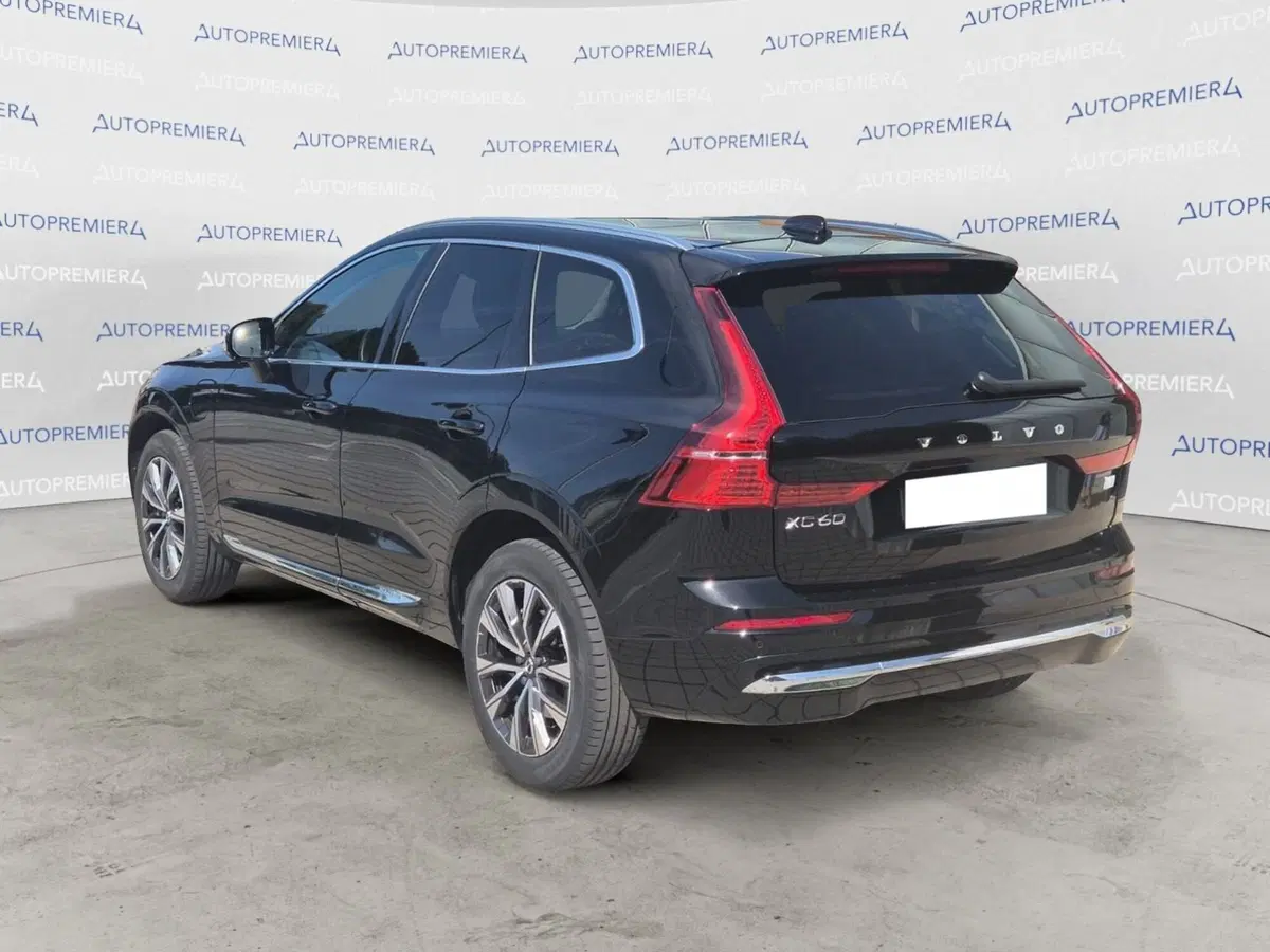 Volvo XC60 usata a Como (4)