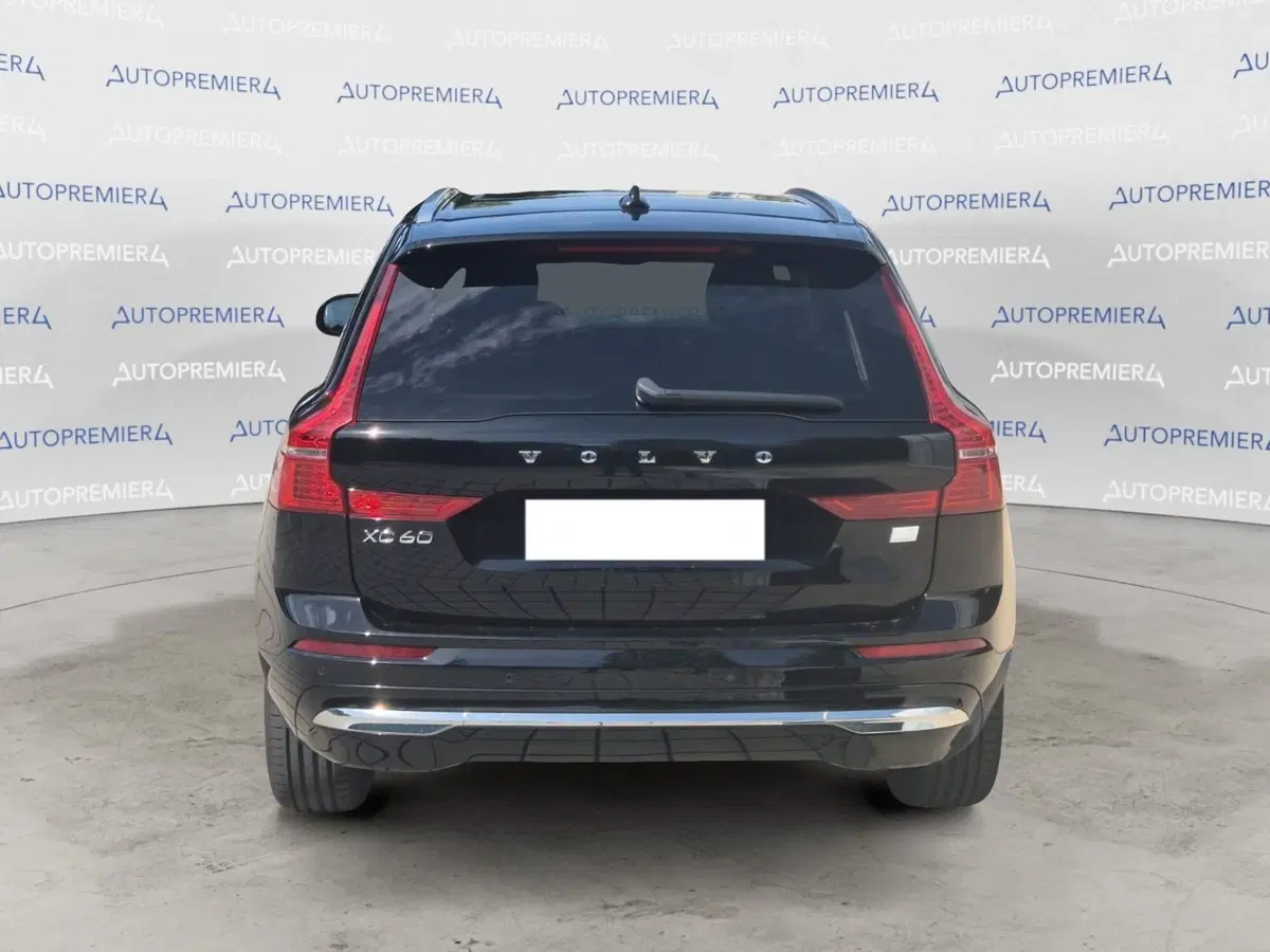 Volvo XC60 usata a Como (5)