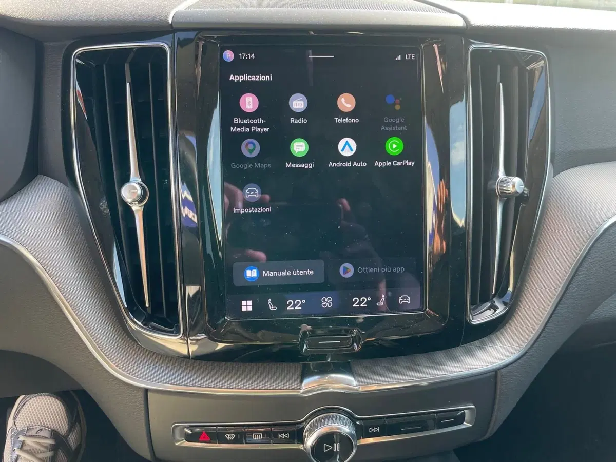 Volvo XC60 usata a Como (10)