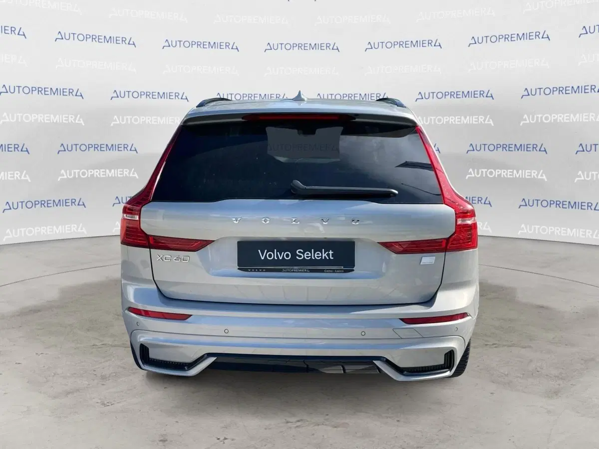 Volvo XC60 usata a Como (4)