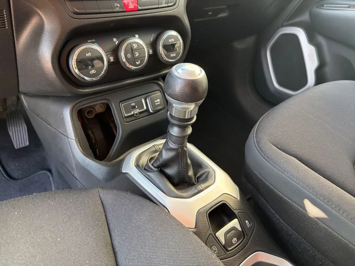 Jeep Renegade usata a Siena (14)