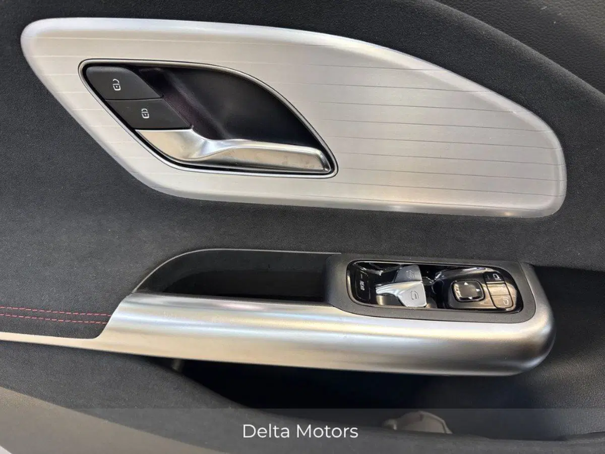 Mercedes-Benz CLA nuova a Macerata (17)