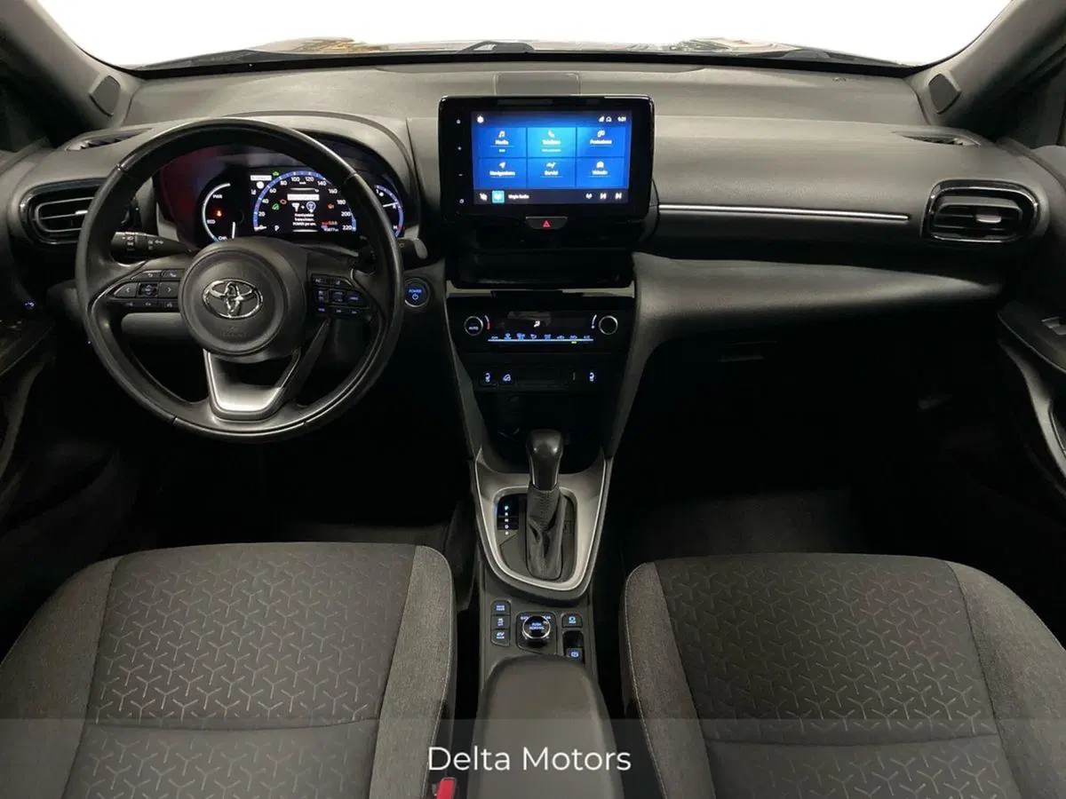 Toyota Yaris Cross usata a Macerata (10)