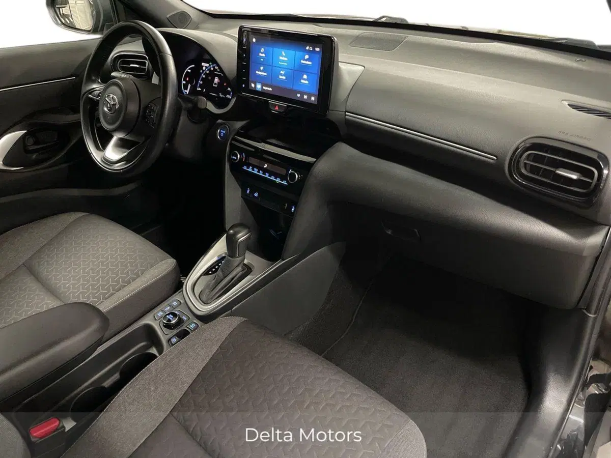 Toyota Yaris Cross usata a Macerata (12)