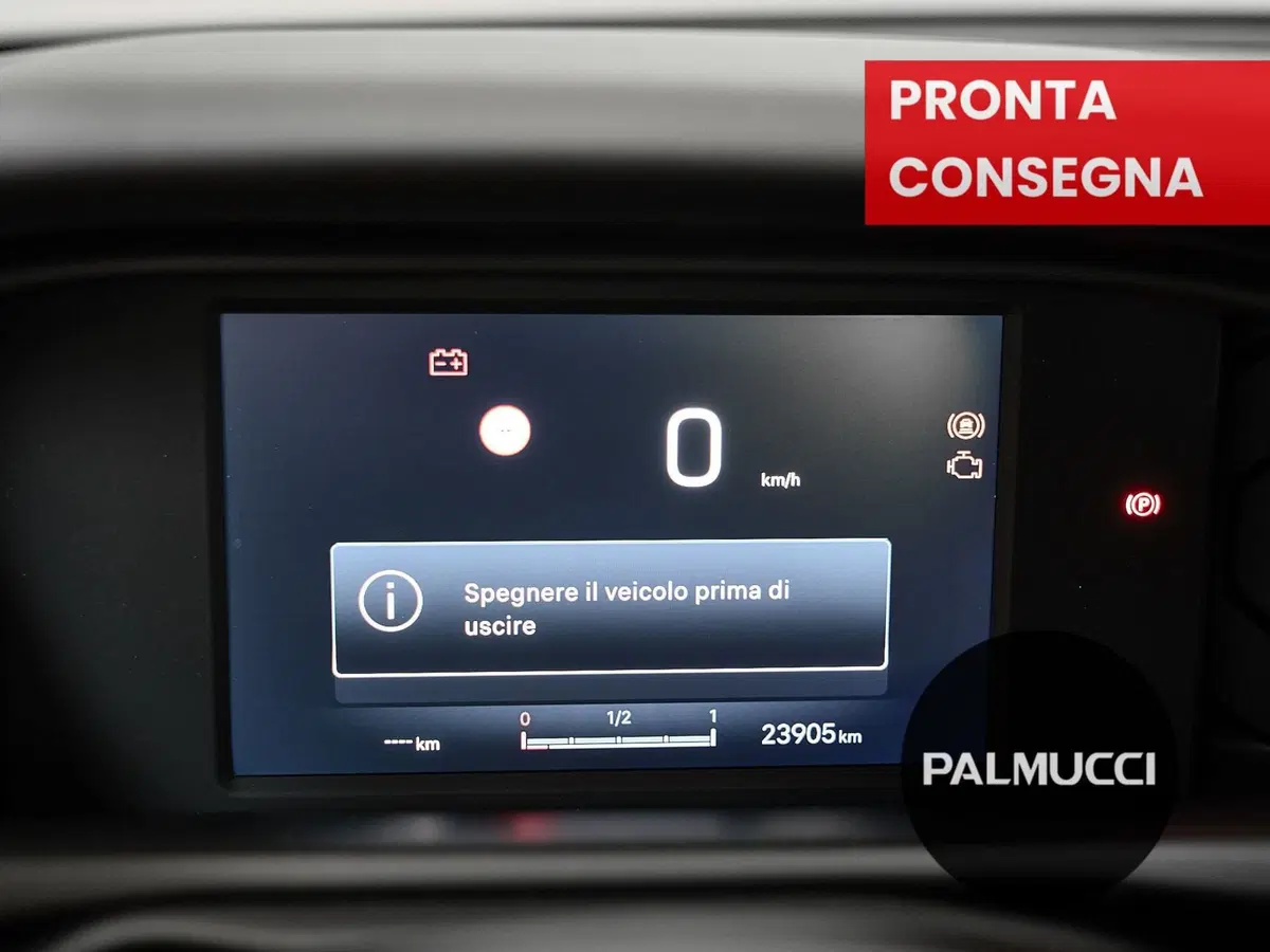 Jeep Avenger usata a Prato (13)