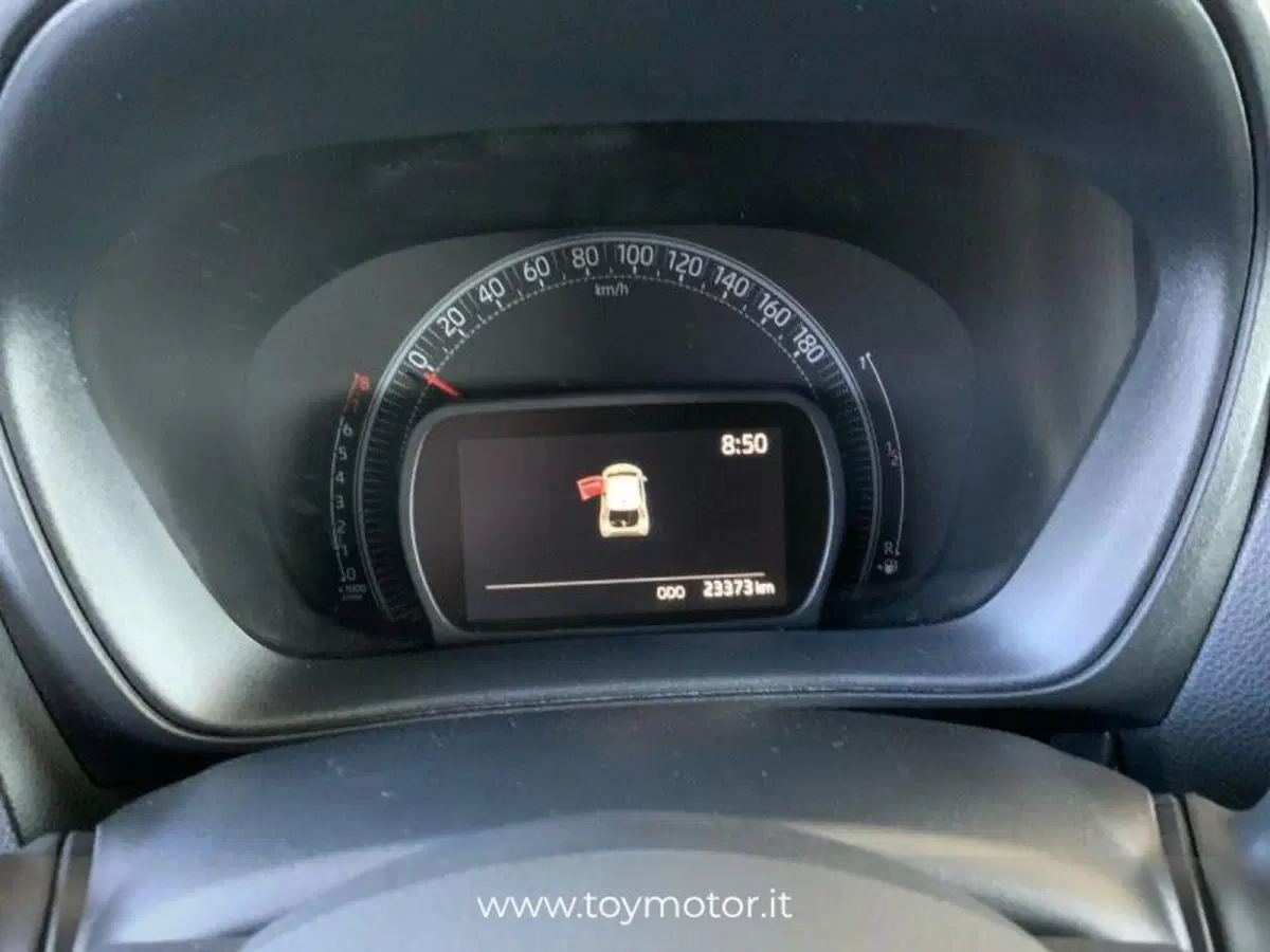 Toyota Aygo X usata a Perugia (10)