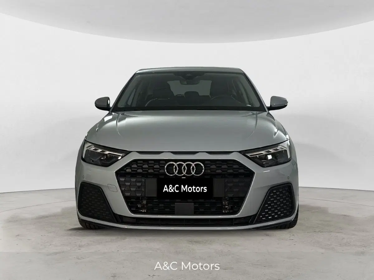 Audi A1 Sportback usata a Napoli (2)